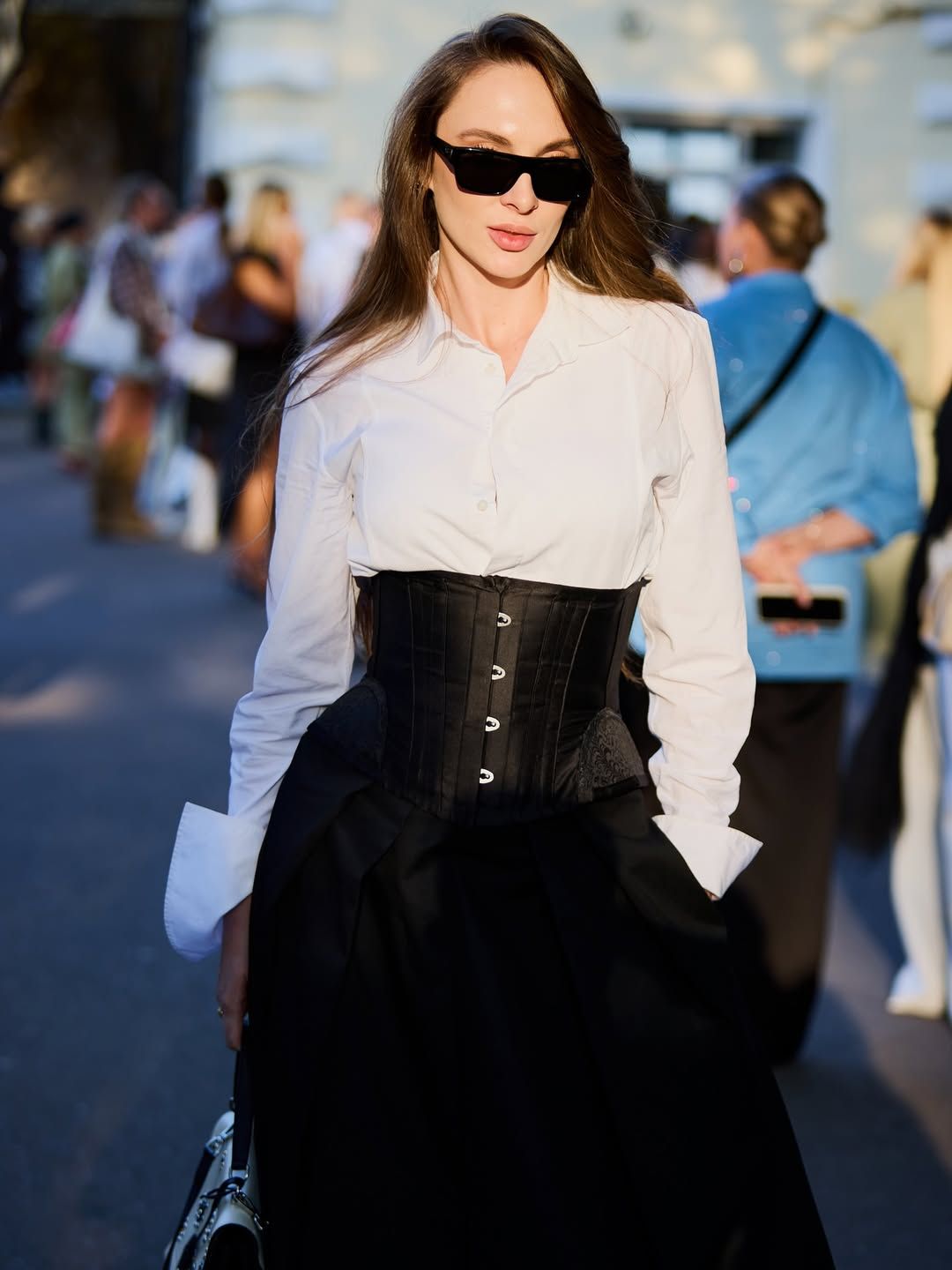 Streetstyle-находки Ukrainian Fashion Week 2026: самые стильные луки гостей - 762778 Streetstyle-находки Ukrainian Fashion Week 2026: самые стильные луки гостей - фото 762778