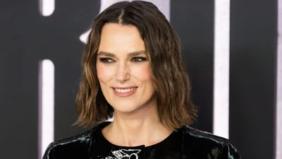 Особиста стилістка Кіри Найтлі назвала туш, яку зірка використовує от вже 10 років