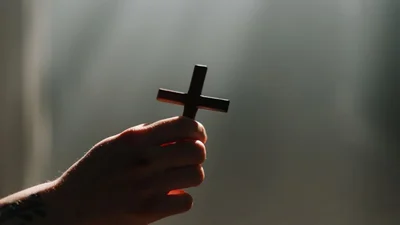 Поздравления с Воздвижением Креста Господня 2025 для родных и близких - картинки и стихи на украинском