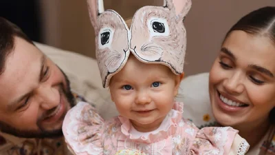 Саша Бо показала, чем полезным кормит маленькую дочь Веру: хелси фуд с самого детства