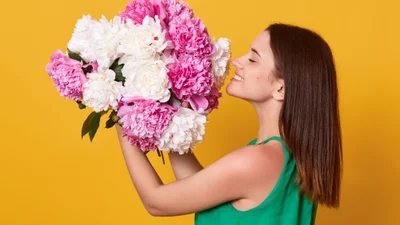 Іменини Віри: найкращі привітання у прозі та красиві картинки