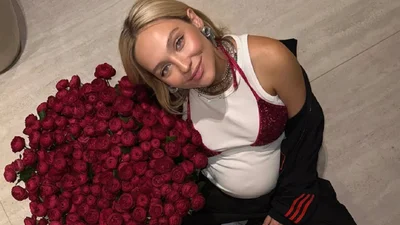 Беременная певица ROXOLANA зажгла на сцене Дворца спорта: невероятная энергетика