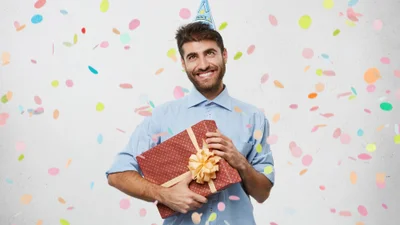 Найкращі привітання з іменинами Сергія та листівки, які зігріють серце