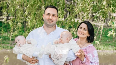 Ліза Глінська показала добірку кумедних кадрів з донечками: це те, що зараз тобі потрібно для настрою