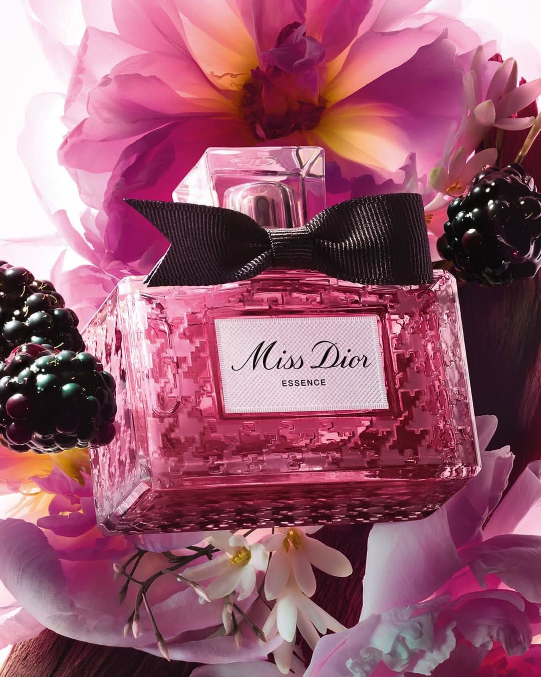Dior - Miss Dior Essence - фото 770210