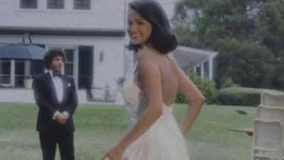 Второе платье Селены Гомес затмило всю свадьбу - сказочные фото