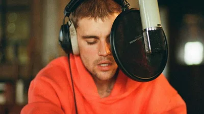 Джастіна Бібера вперше помітили після новини про весілля Селени Гомес, і він був засмучений