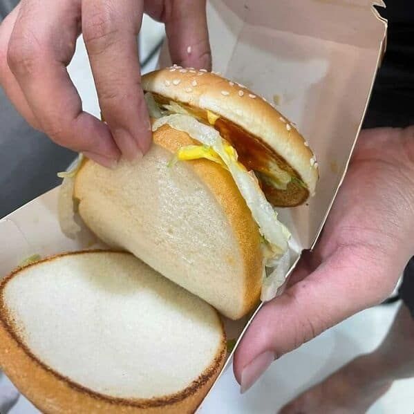 Найкумедніші фейли McDonald’s, після перегляду яких тобі прийдеться шукати новий улюблений фастфуд - фото 772903