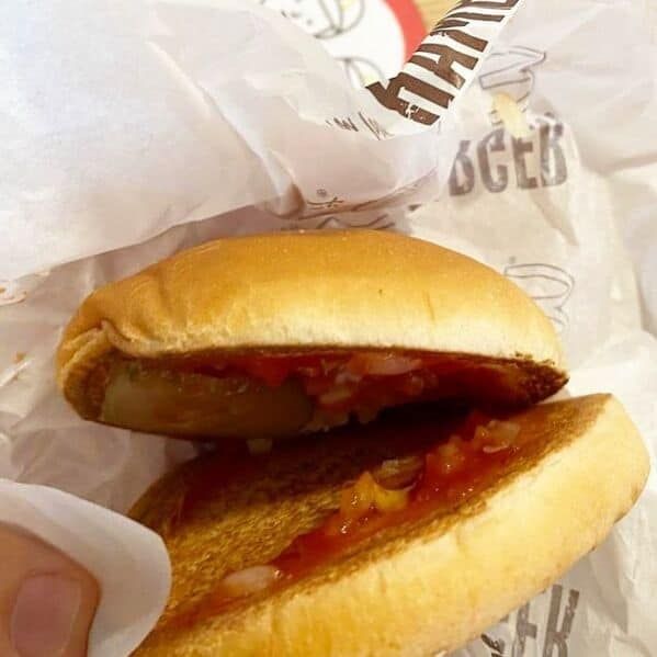 Найкумедніші фейли McDonald’s, після перегляду яких тобі прийдеться шукати новий улюблений фастфуд - фото 772905