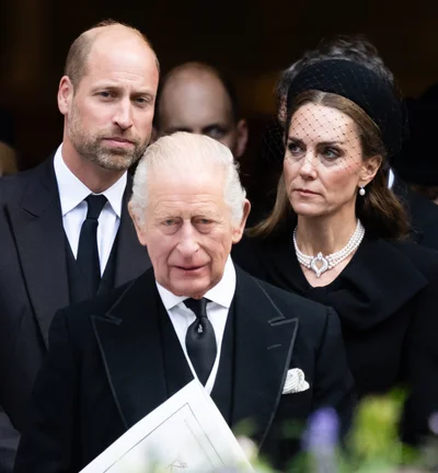 Ο πρίγκιπας Γουίλιαμ περιέγραψε πώς αντέδρασε στη θανατηφόρα διάγνωση του πατέρα του Καρόλου και της συζύγου του Κάθριν - φωτογραφία 772941