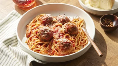 Макароны с фрикадельками – блюдо, которое обожают даже дети