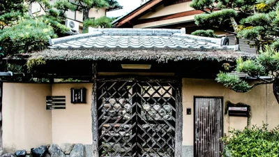 Японцы платят 1000 долларов за проверку дома на наличие привидений