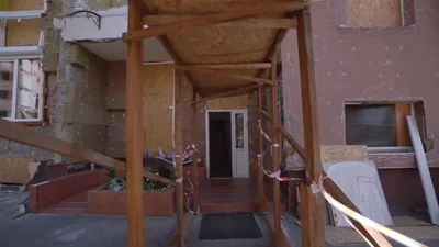 Квартира Олени й Тараса Тополі за 150 тисяч доларів після прильоту: ексклюзивні кадри, як виглядає оселя після ремонту - фото 775346