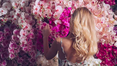 З Днем жіночого щастя 2025 - листівочки та вірші, які подарують усмішку та піднімають настрій кожній крихітці