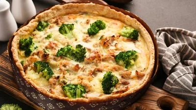 Этот киш с курицей подходит даже холодным – универсальный рецепт для занятых