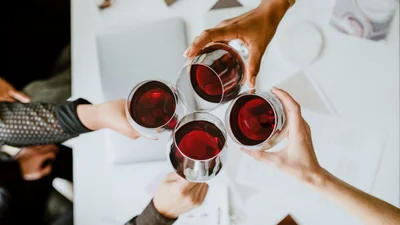 Гарні привітання з Іменинами Маркіяна 2025 - листівочки та емоційна проза