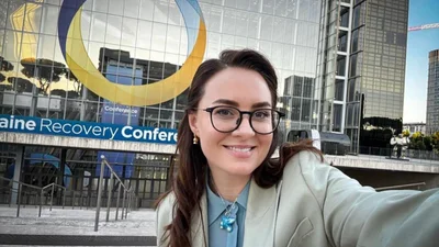 Как носить черный костюм и выглядеть на миллион: урок от премьера Украины Юлии Свириденко