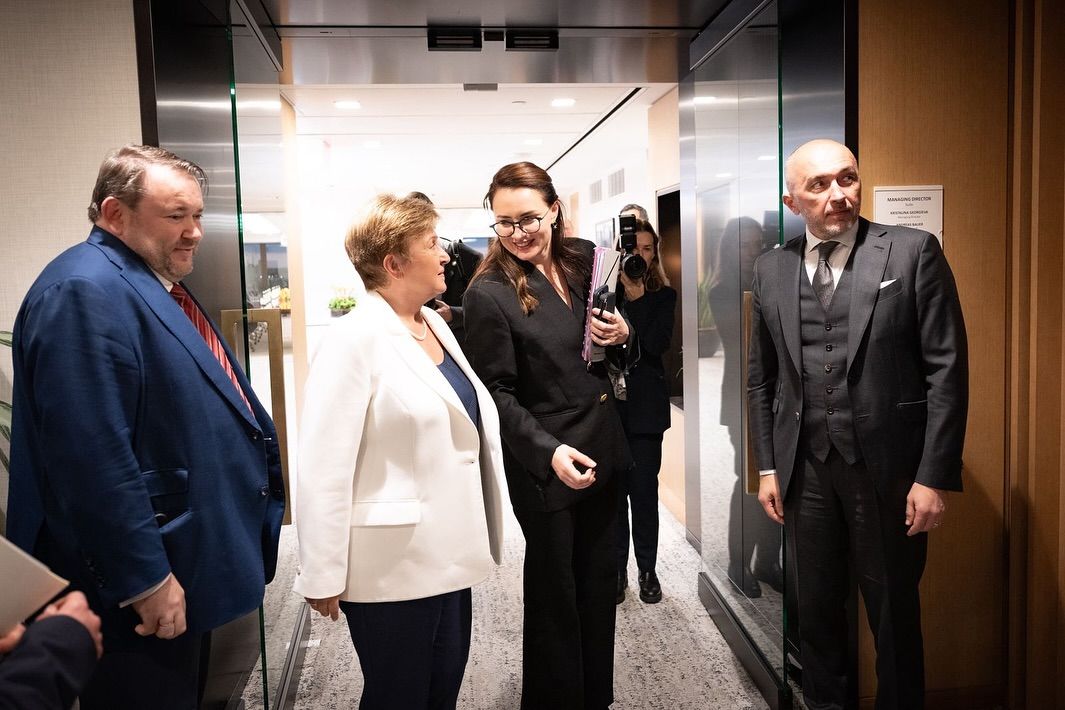 Юлія Свириденко на діловій зустрічі в США. - фото 778587