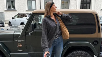 Річ, яку ти носила у школі, тепер обов’язкова у шафі кожної жінки