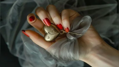 Красиві привітання з Днем ангела Анастасії 2025 - вірші та гарні картинки для особливого дня