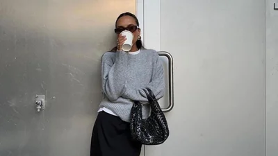 Осенний дуэт, который всегда работает: как сочетать свитера и юбки