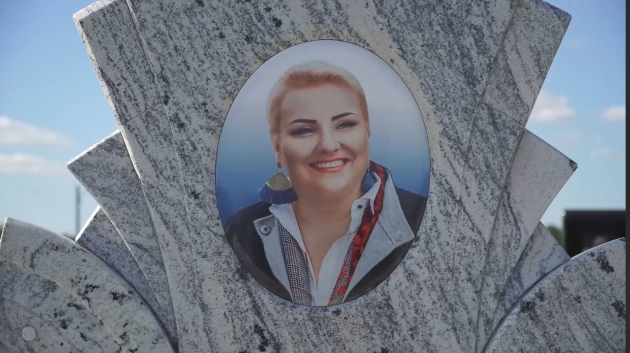 Сестра Марины Поплавской обратилась к команде 'Дизель шоу': 'Забудьте о нашем существовании' - фото 779926