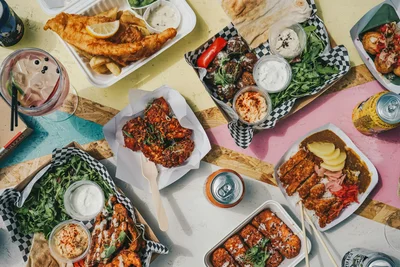 Японець два роки безкоштовно замовляв доставку їжі - як це сталось - фото 779962