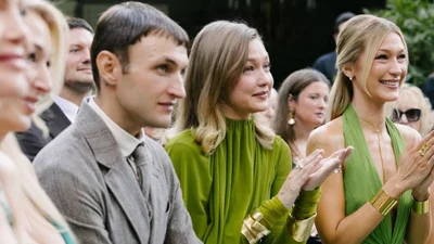 Старшая сводная сестра Беллы и Джиджи Хадид вышла замуж: сказочные фото звездной свадьбы