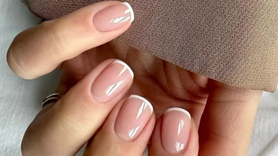 Манікюр, який додає статусу: чому мікрофренч став головним трендом осені