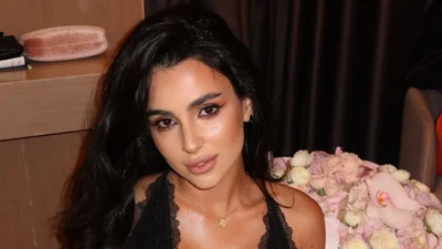 Анна Тринчер показала необычное место, куда делает инъекции ботокса