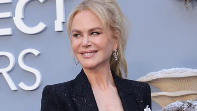 Николь Кидман после красивой "мести" бывшему вся сияет, путешествуя на частном самолете