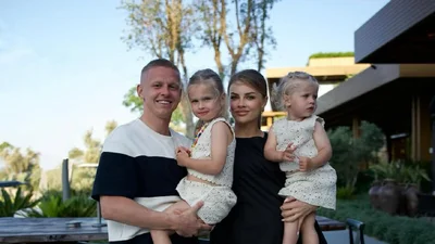 Влада Зінченко показала старшу доньку в костюмі Венздей й замилувала мережу