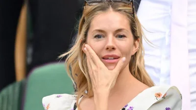 Белые джинсы в ноябре: Сиена Миллер ломает стереотипы