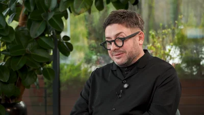 Олексій Суханов прокоментував чутки, що зустрічається з чоловіком