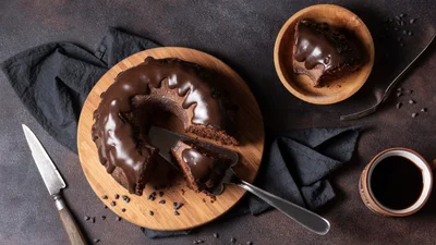 Шоколадний кекс з хурмою – ідеальний партнер для осіннього чаювання з подружками