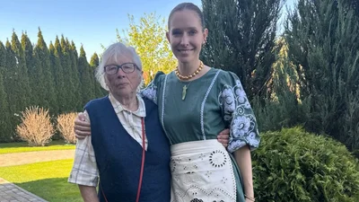 Катерина Осадча показала свою 90-річну бабусю-красуню