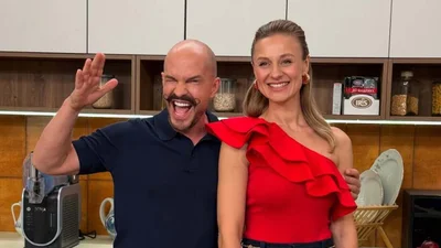 Ярославский опубликовал совместные фото с Мартыновской - теперь трудно поверить, что они просто друзья и коллеги