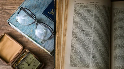 Словник Collins назвав англійське слово 2025 року