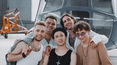 BADSTREET BOYS возвращают вайб 2000-х: презентовали новый трек "Guy Richi"