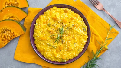 Это кремовое тыквенное ризотто – лучшее, что ты приготовишь осенью