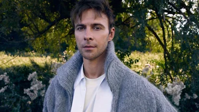 Макс Барських показав, як за один день зняв усі п’ять кліпів для нового альбому "Місто дощів"