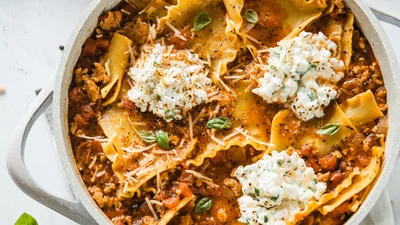 Найсмачніша "лінива лазанья", яку ти приготуєш менш ніж за пів години