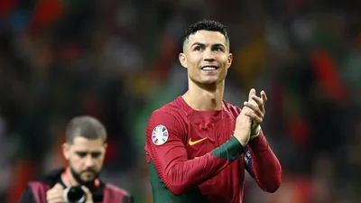 Роналду уходит из футбола - легенда назвал дату своей финальной игры