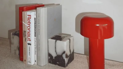 Теория красного: как один яркий акцент сделает твой интерьер более стильным