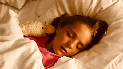 Ученикам трудно рано вставать: в Шотландии придумали, как бороться с опозданиями на уроки