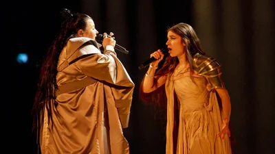 alyona alyona честно ответила, почему больше не выступает с Jerry Heil