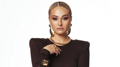 Анастасия Цымбалару показала себя до и после макияжа