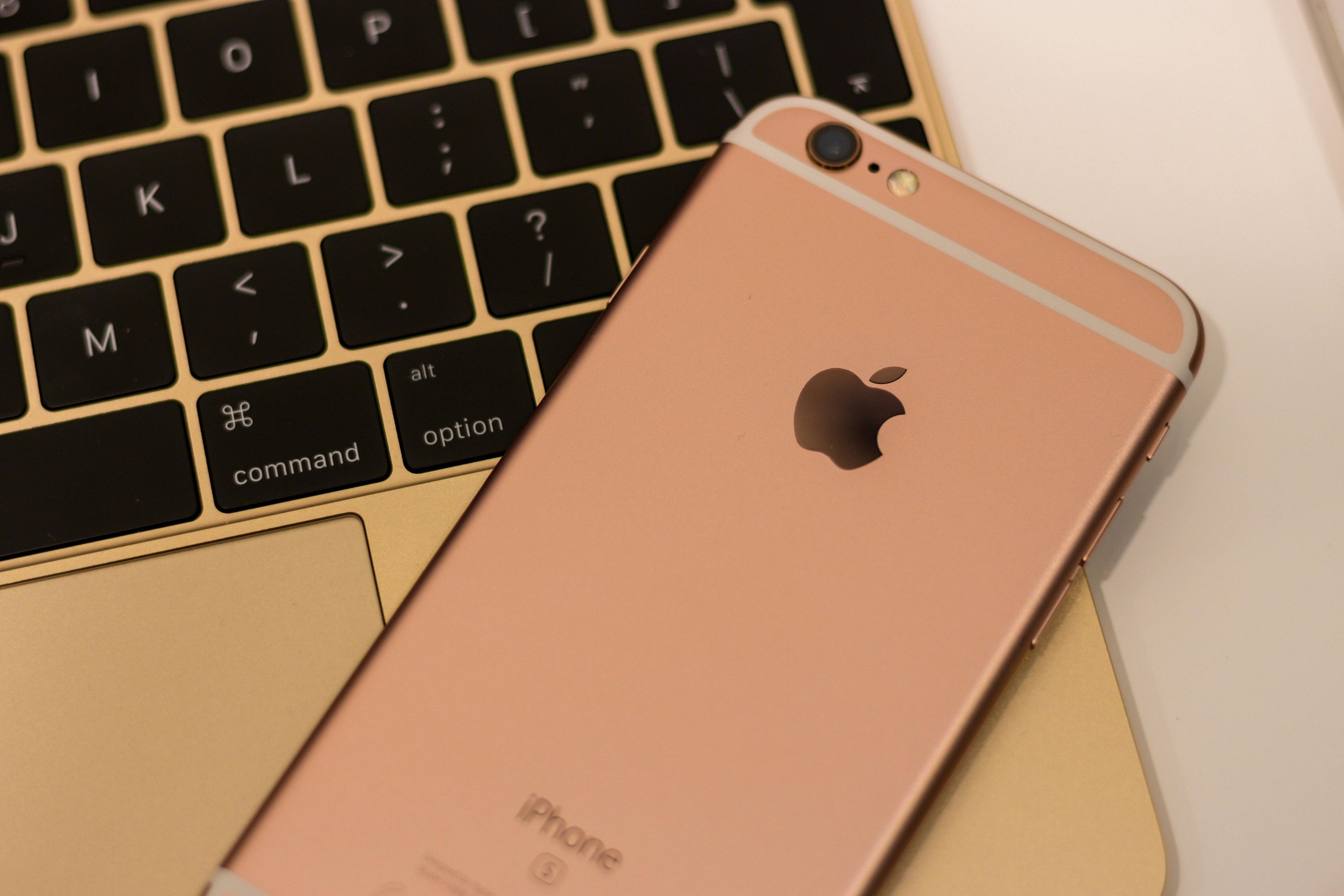 iPhone 18 выйдет позже, чем ожидалось: в Apple объявили новую дату релиза - фото 791557