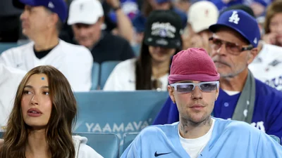 Джастина Бибера подловили, когда он справлял нужду в кустах - теперь мы видели все