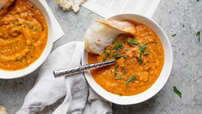 Легкий, ситний і пісний: суп із сочевицею, що стане фаворитом тижня